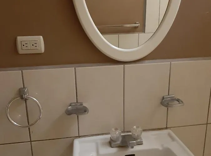 Hotel Diriá 3*